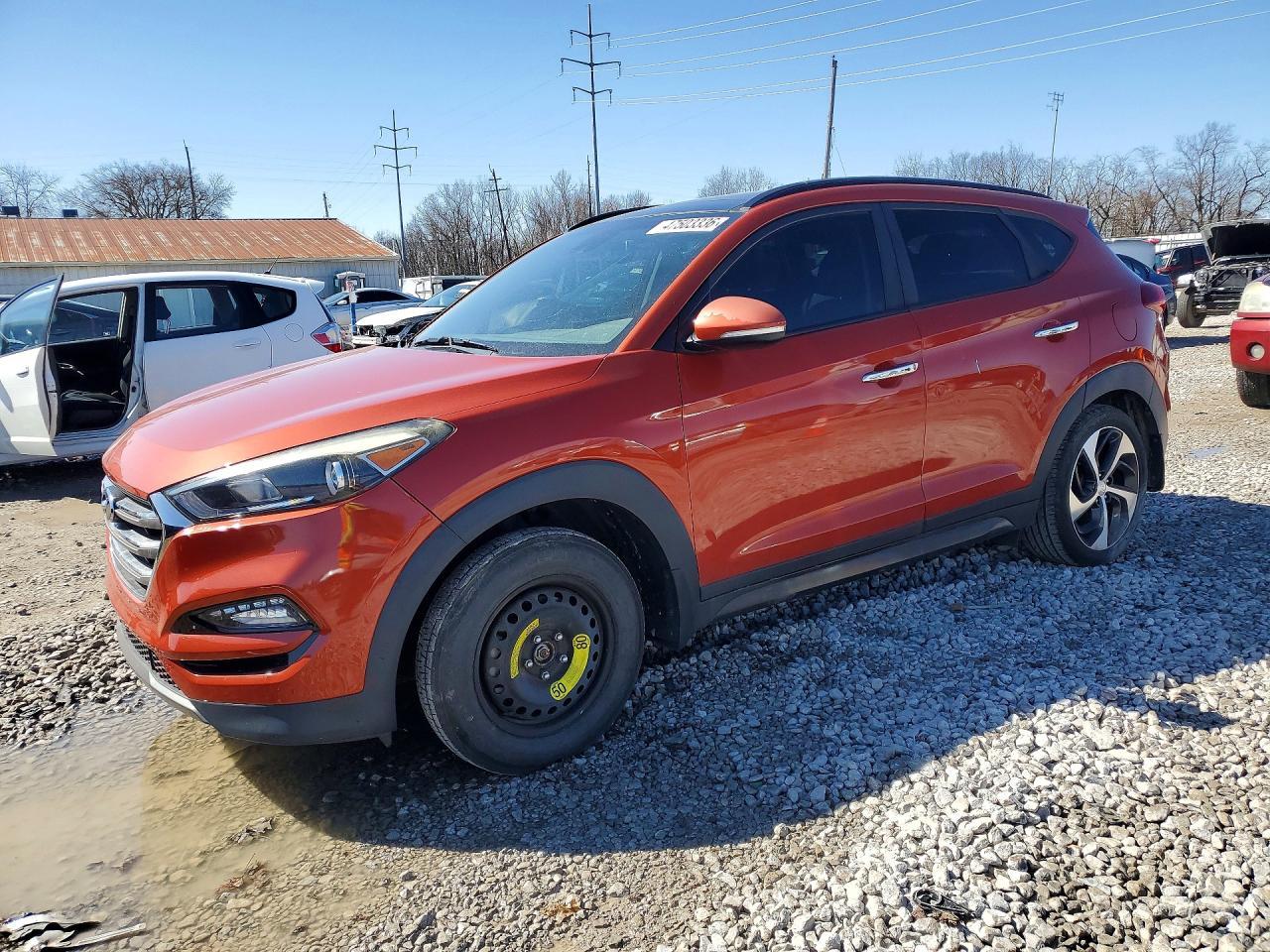 2016 HYUNDAI TUCSON