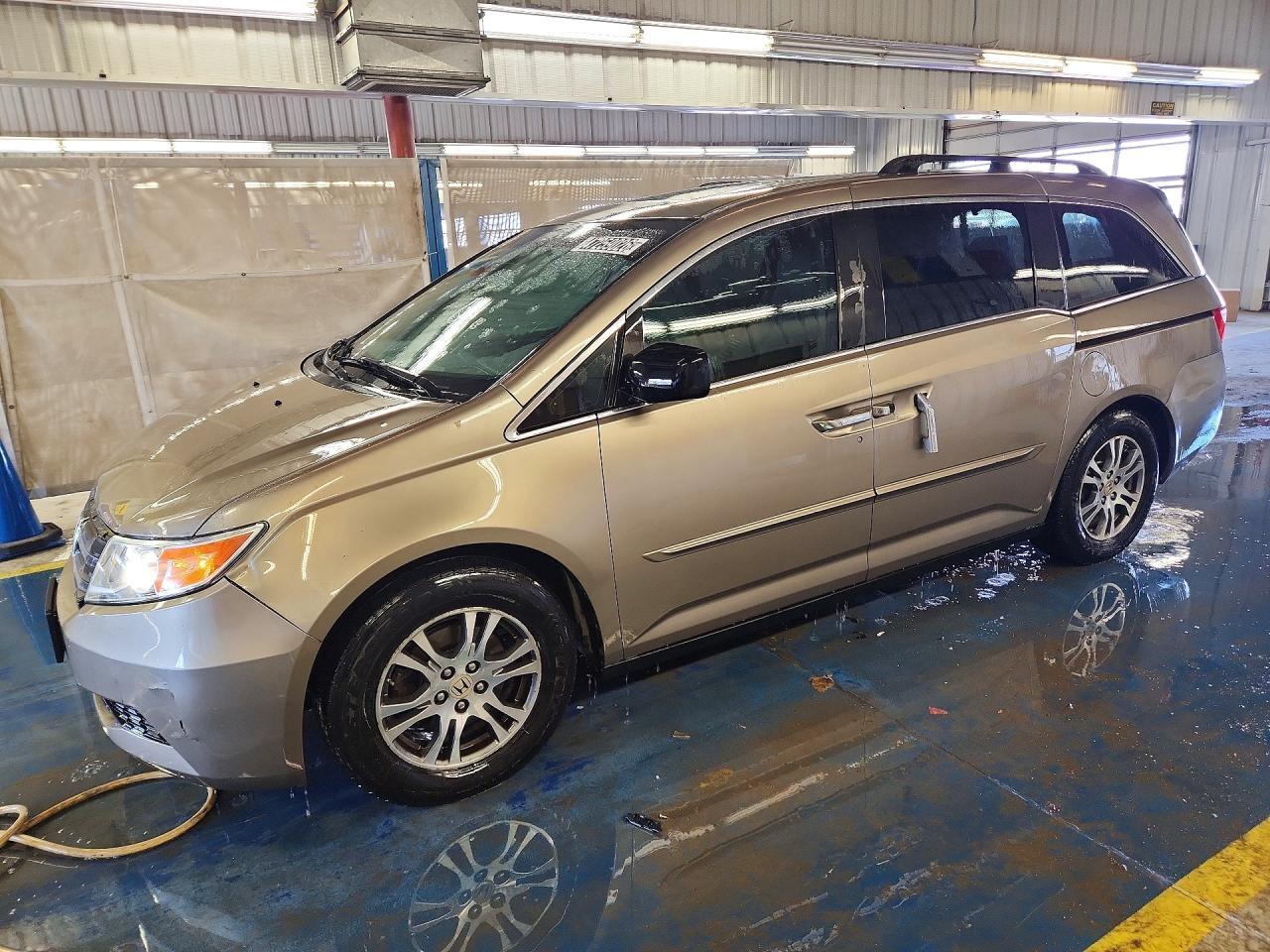 2013 HONDA ODYSSEY