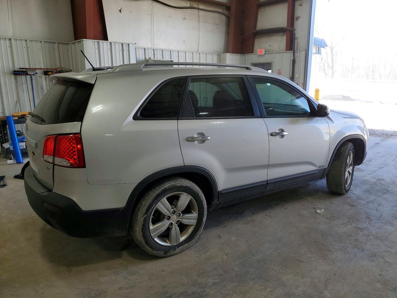2012 KIA SORENTO