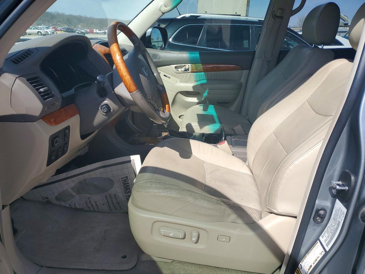2004 LEXUS Gx 470