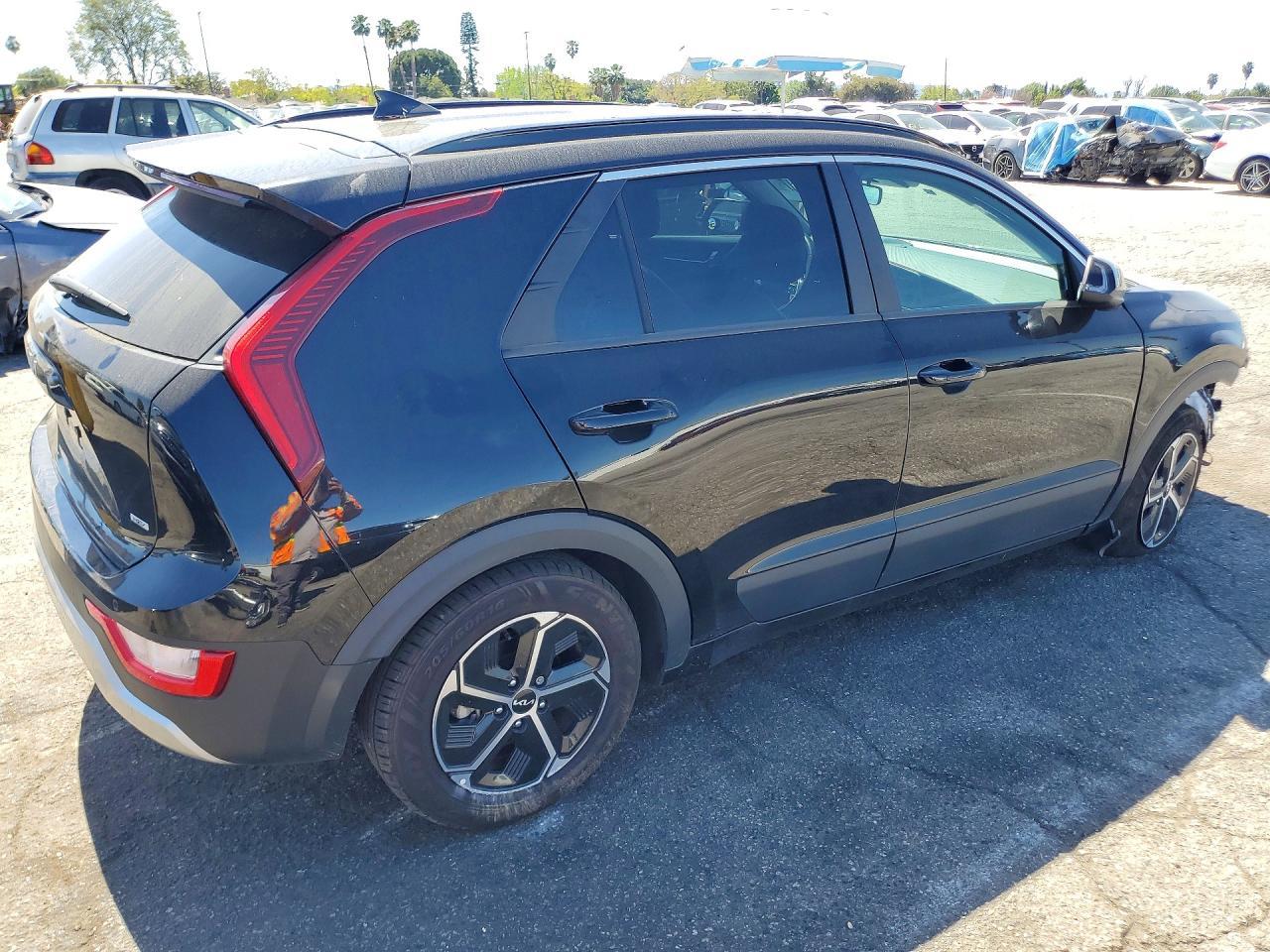 2023 KIA Niro