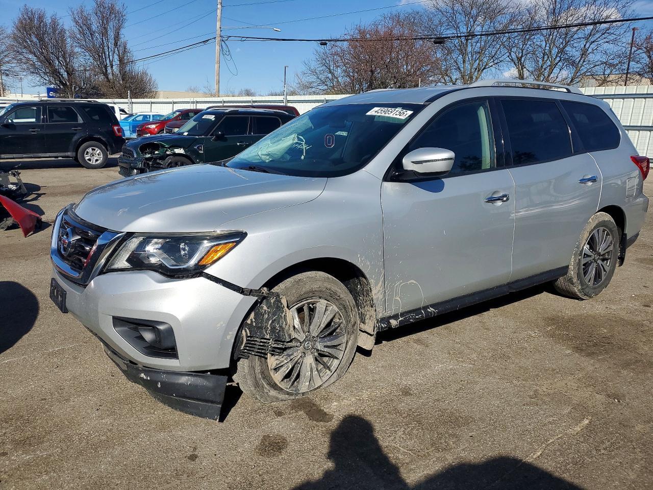 2017 NISSAN PATHFINDER