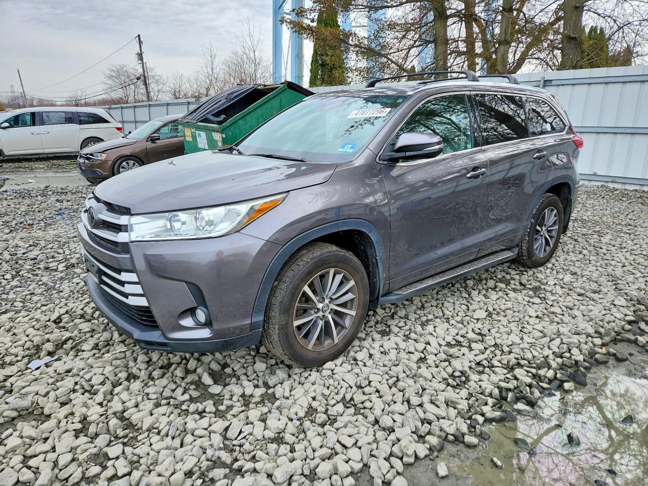 2018 TOYOTA HIGHLANDER