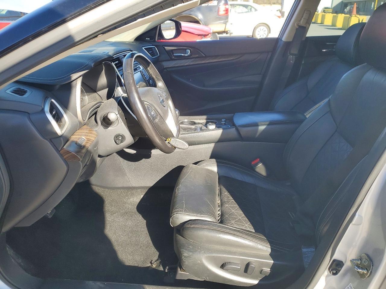 2017 NISSAN Maxima