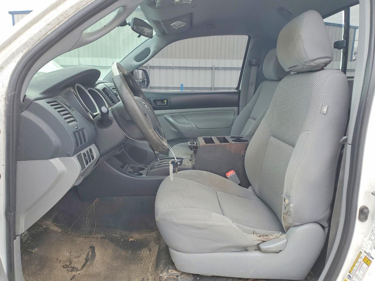 2013 TOYOTA TACOMA