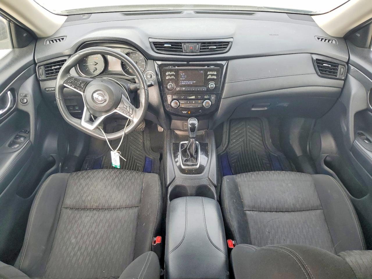 2017 NISSAN ROGUE