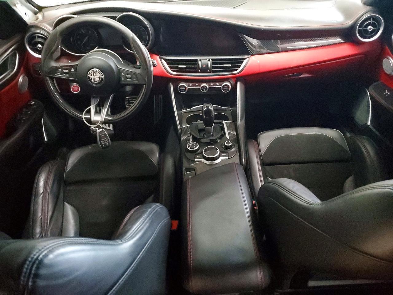 2017 ALFA ROMEO Giulia