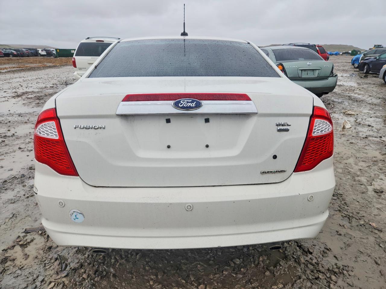 2011 FORD FUSION