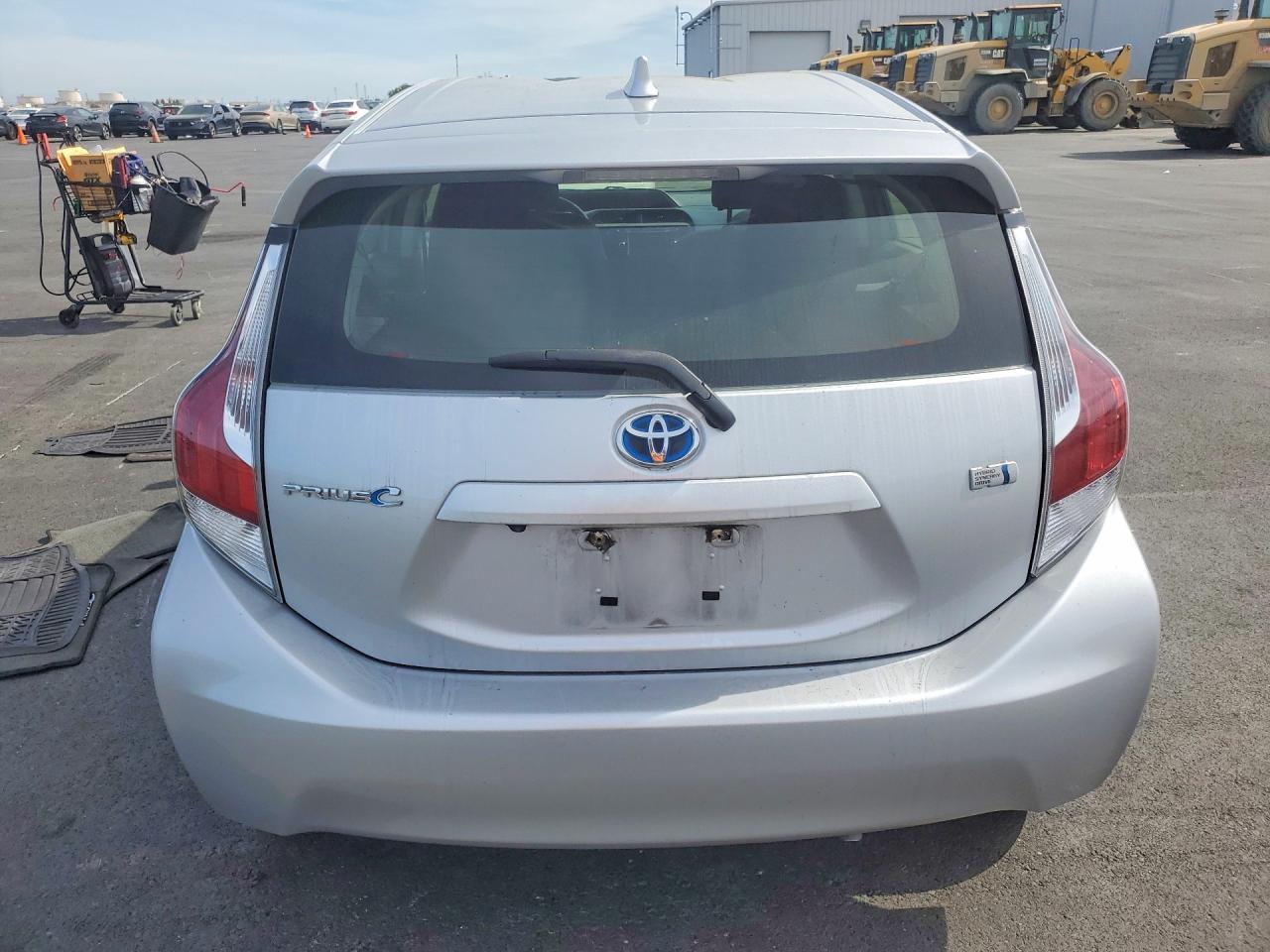 2015 TOYOTA Prius c