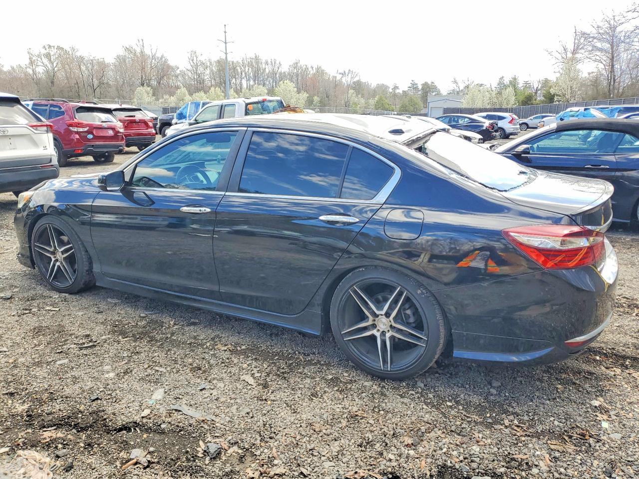 2016 HONDA ACCORD