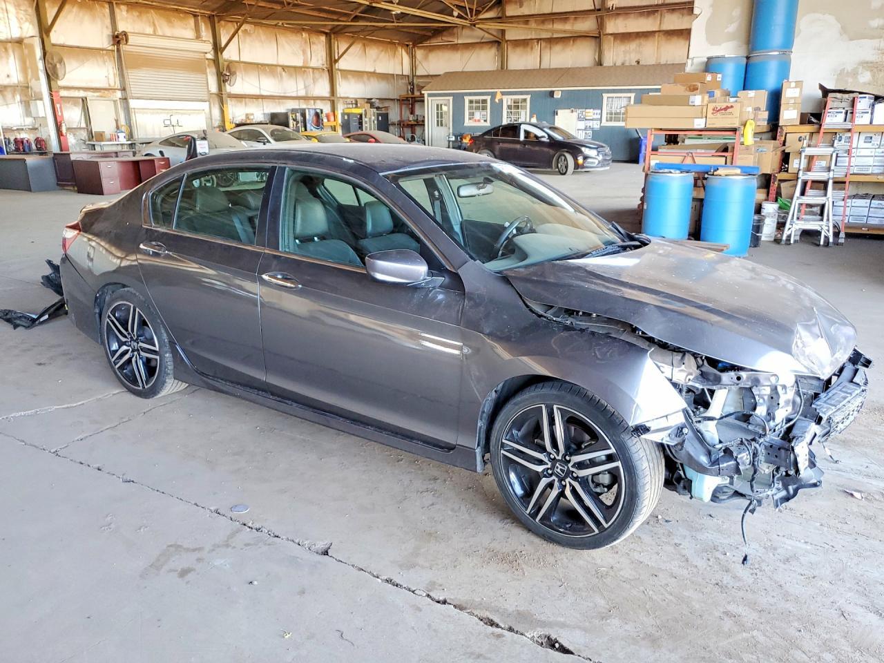 2017 HONDA ACCORD