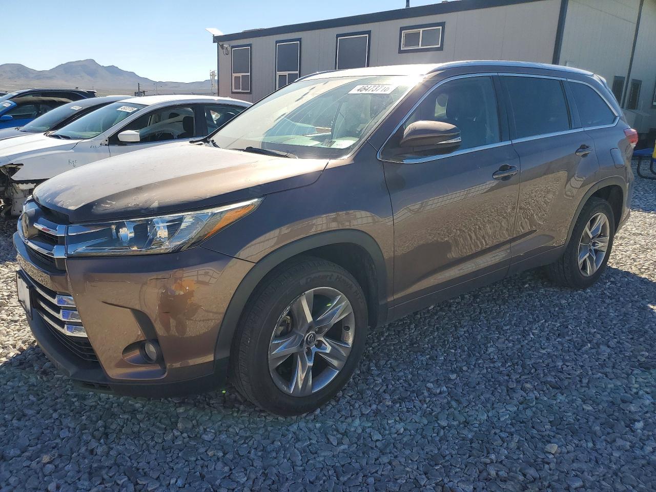 2018 TOYOTA HIGHLANDER