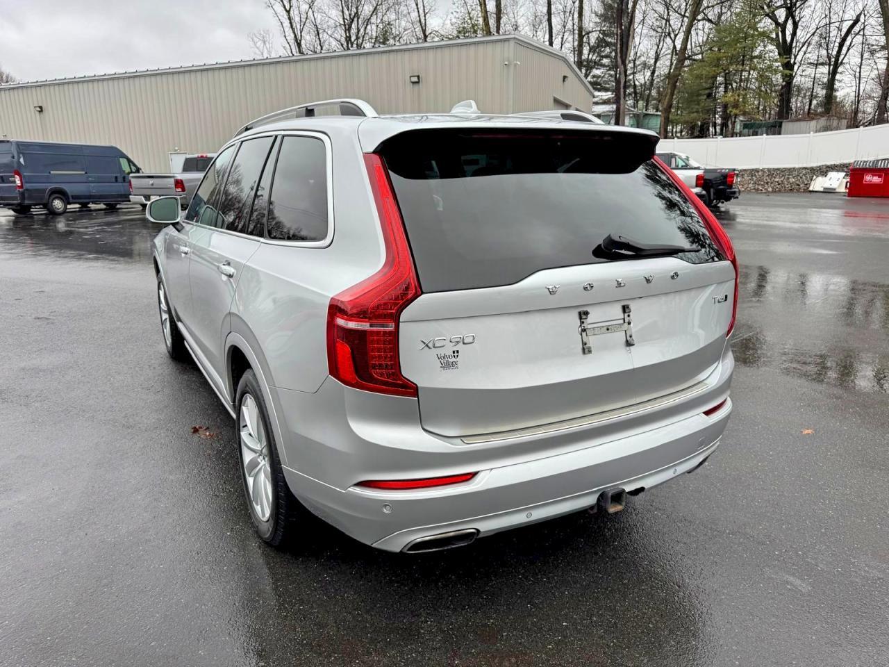 2016 VOLVO XC90