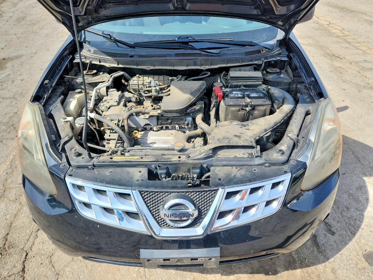 2014 NISSAN ROGUE