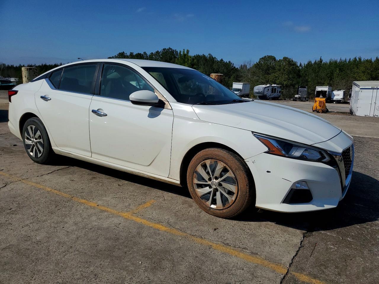 2020 NISSAN ALTIMA