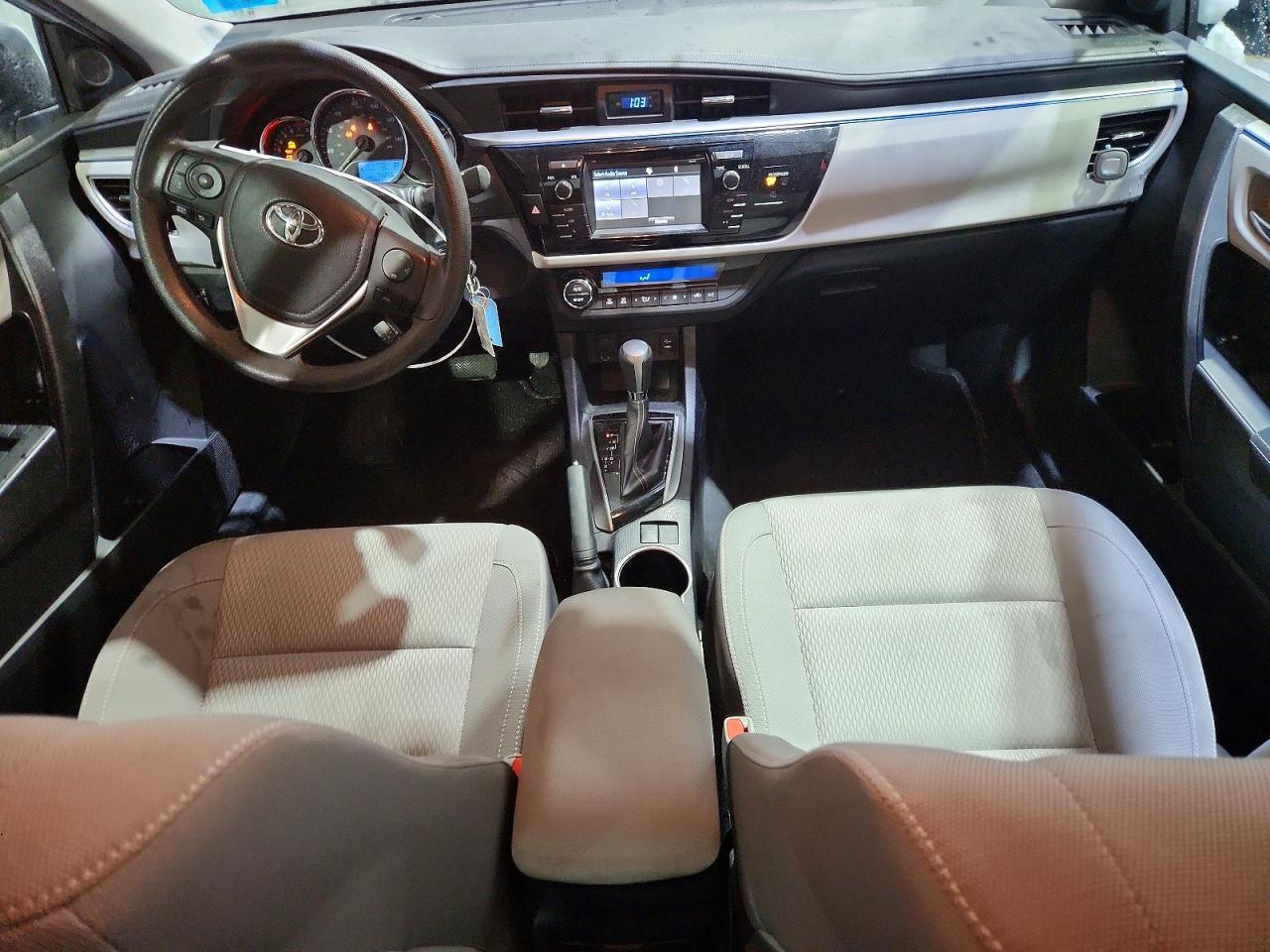 2015 TOYOTA COROLLA