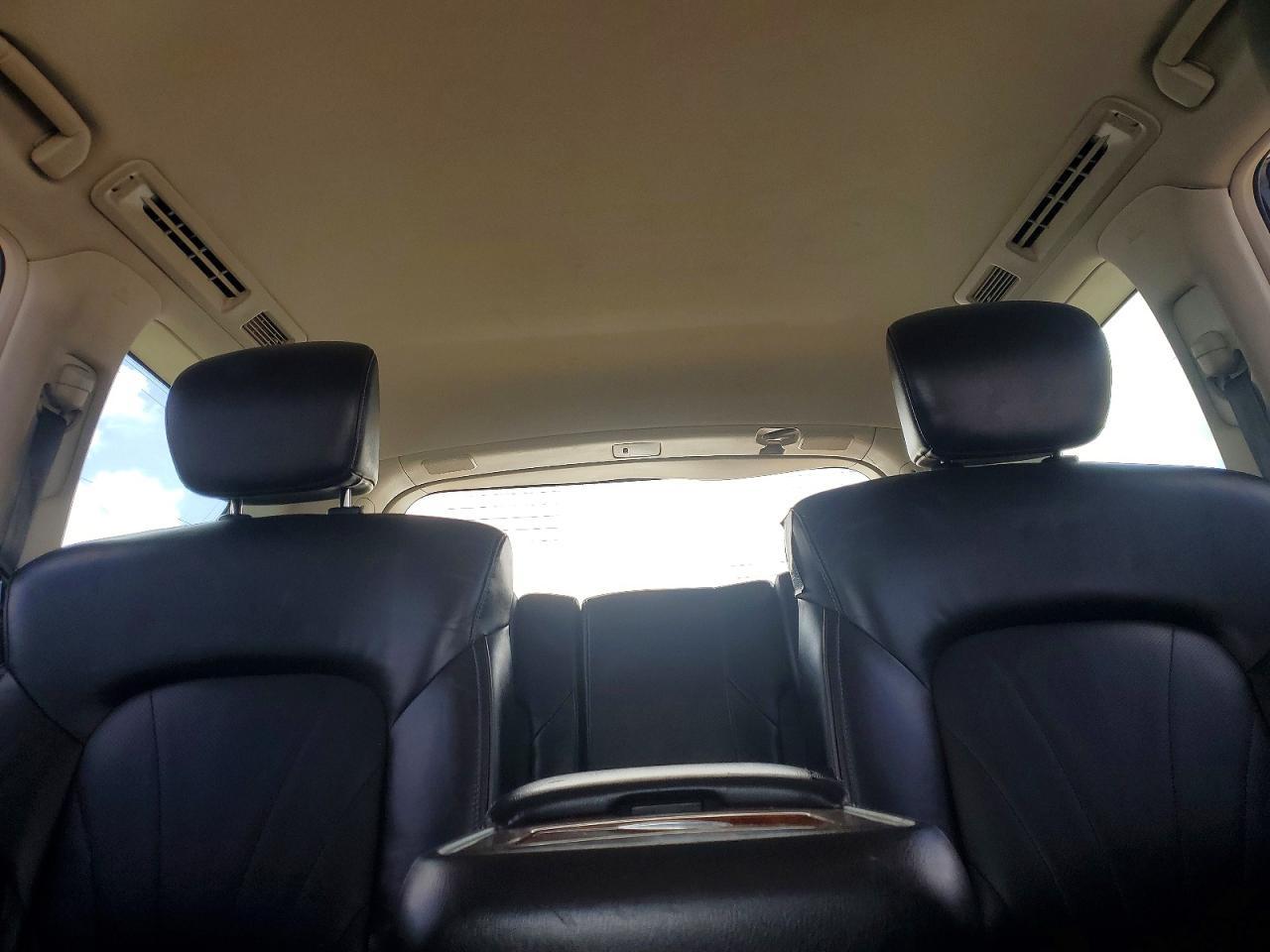2016 INFINITI QX80