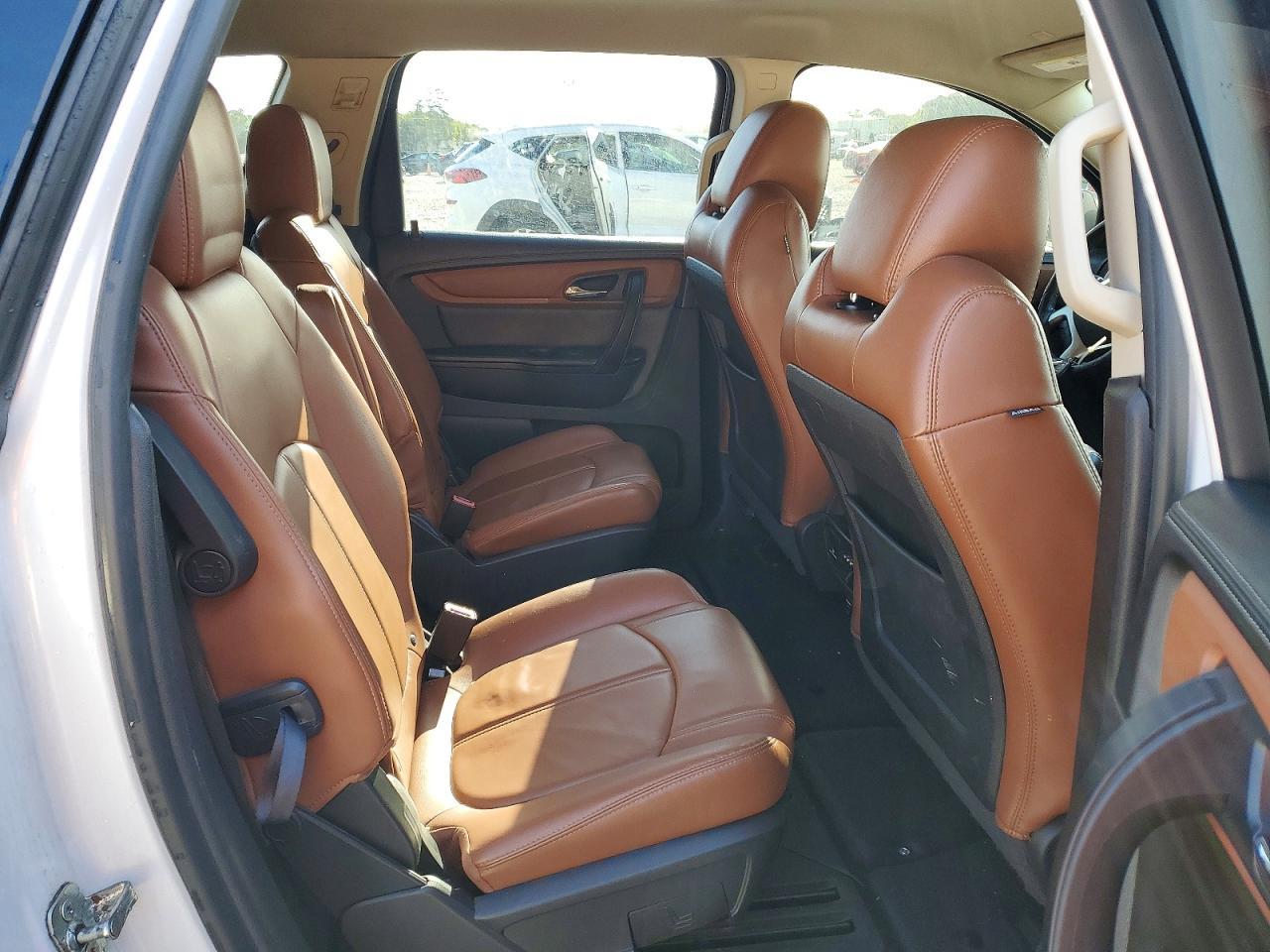 2016 CHEVROLET TRAVERSE