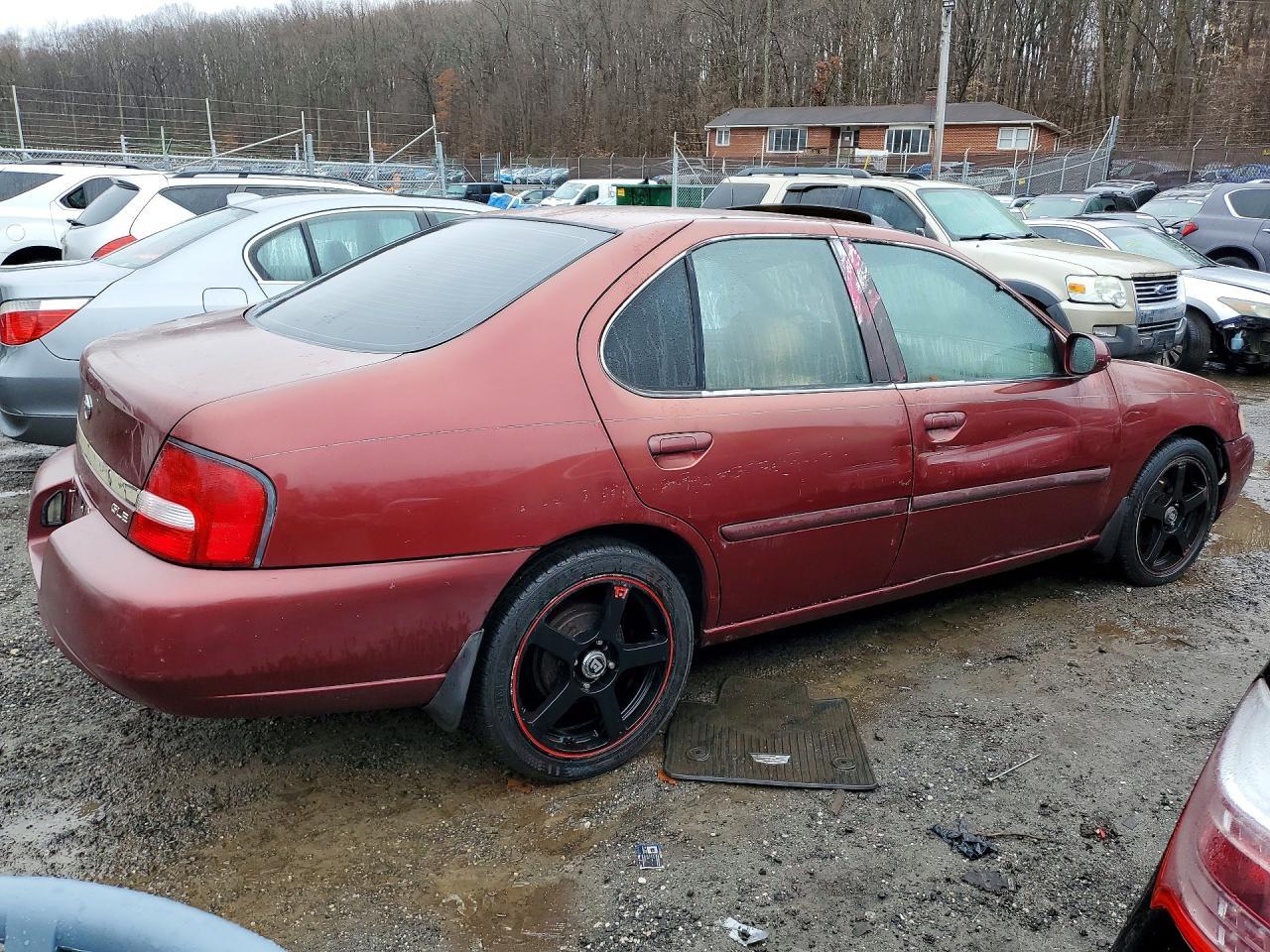 2001 NISSAN ALTIMA
