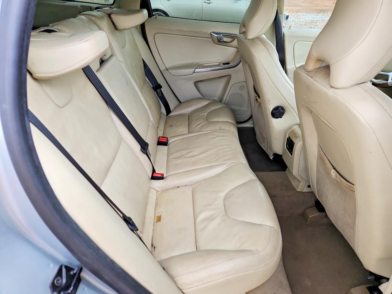 2013 VOLVO XC60