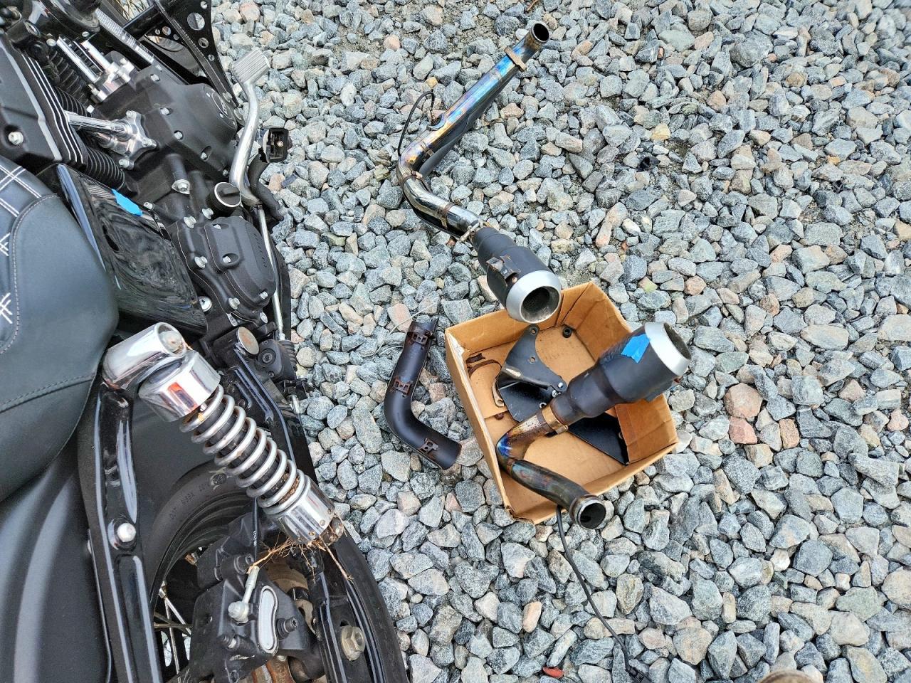 2016 HARLEY-DAVIDSON Fxdb