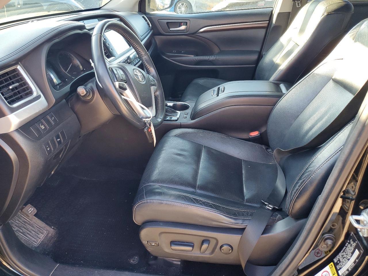 2014 TOYOTA HIGHLANDER