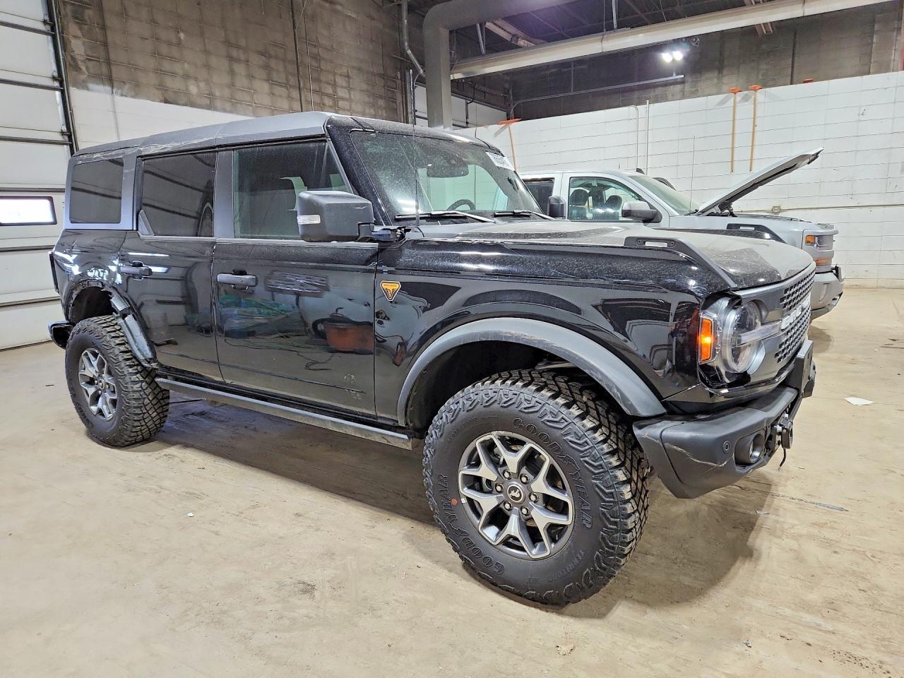 2025 FORD Bronco