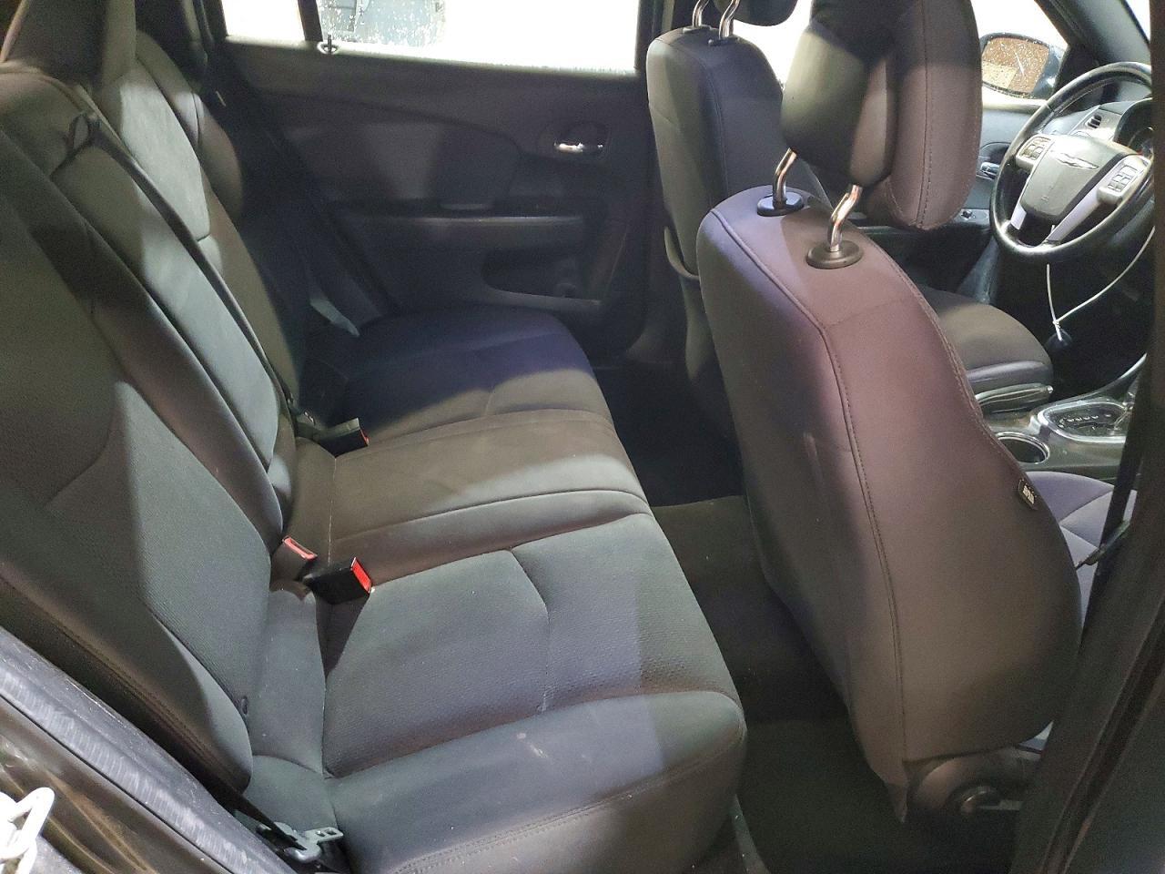2013 CHRYSLER 200