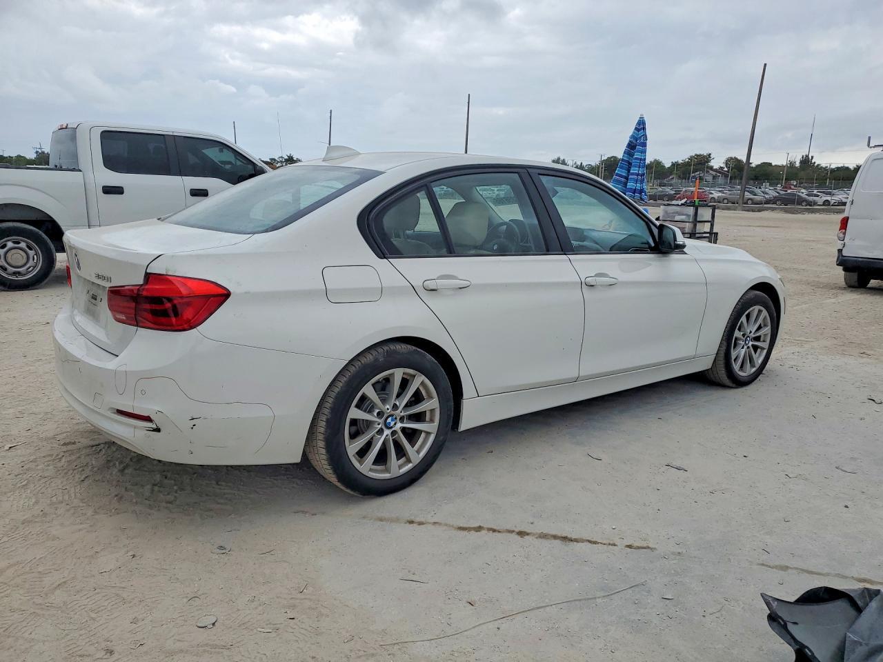 2017 BMW 3 SERIES