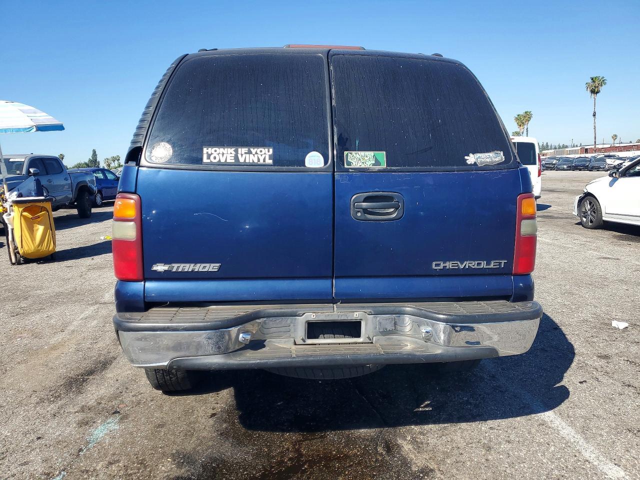 2002 CHEVROLET Tahoe