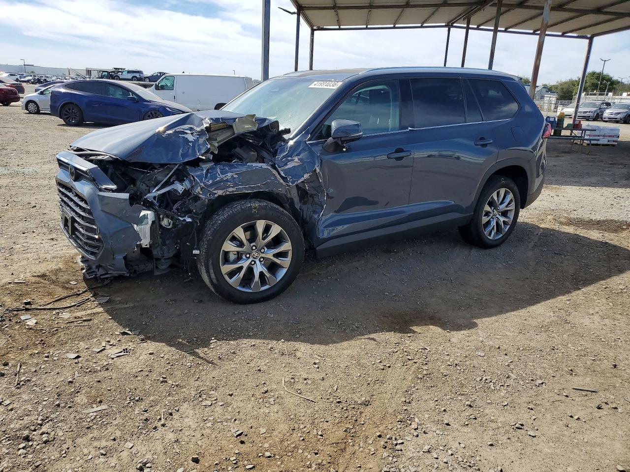 2024 TOYOTA HIGHLANDER