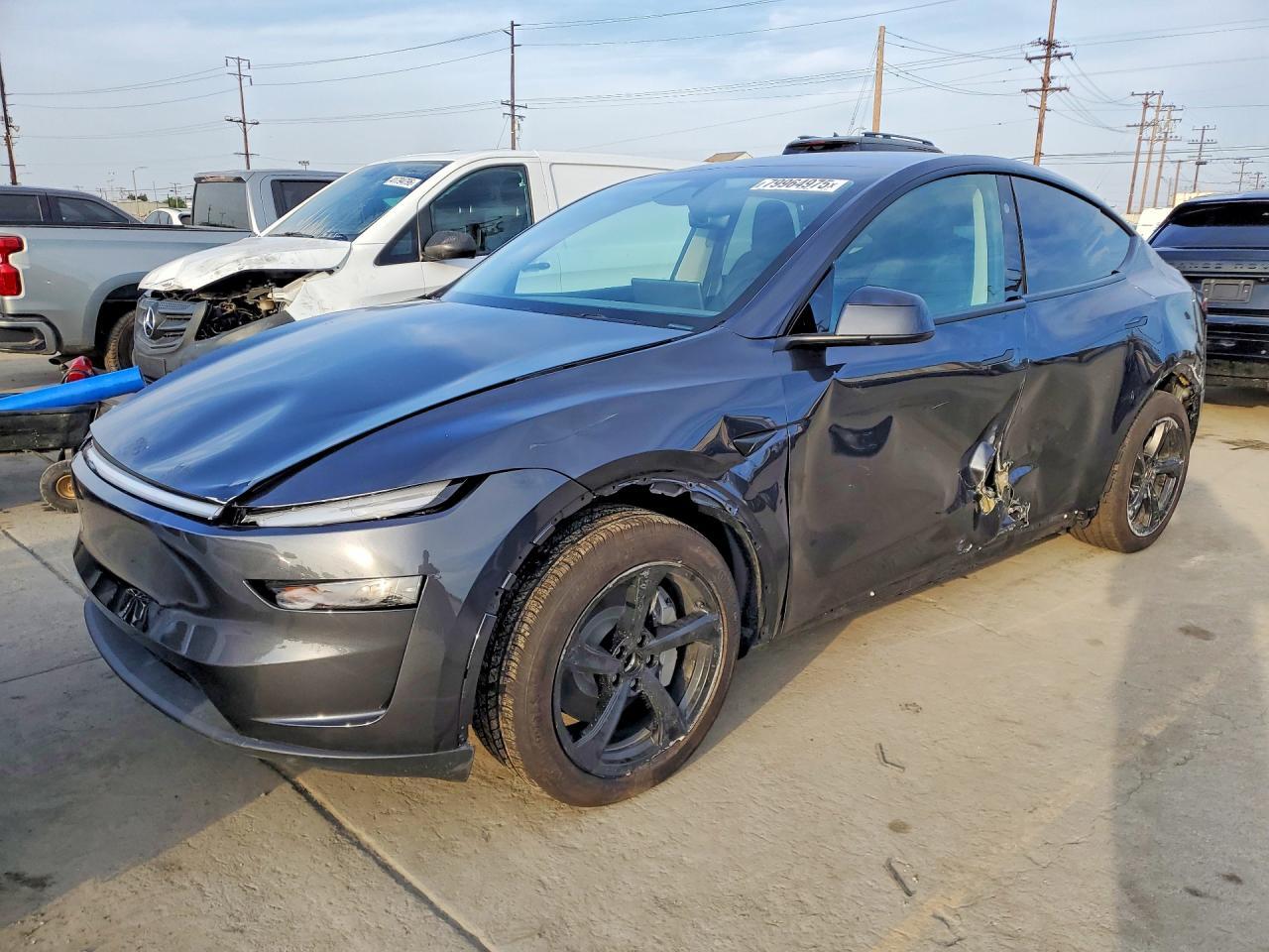 2026 TESLA MODEL Y