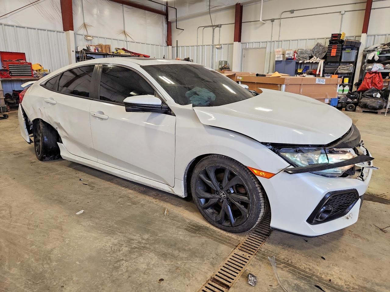2018 HONDA CIVIC