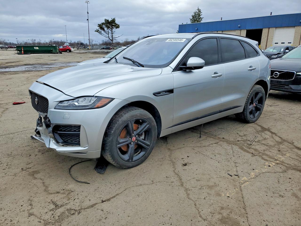 2017 JAGUAR F-Pace
