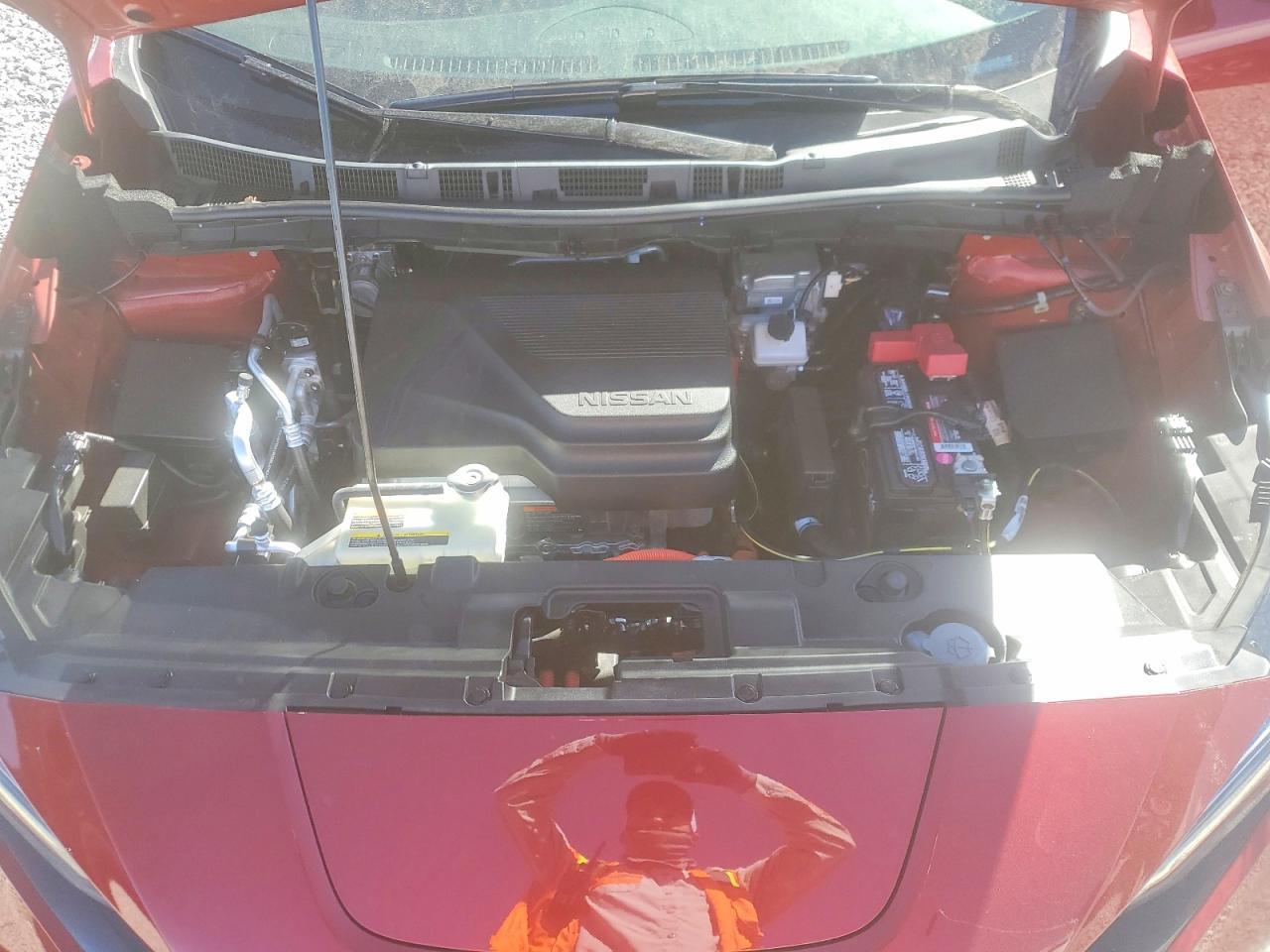2023 NISSAN LEAF