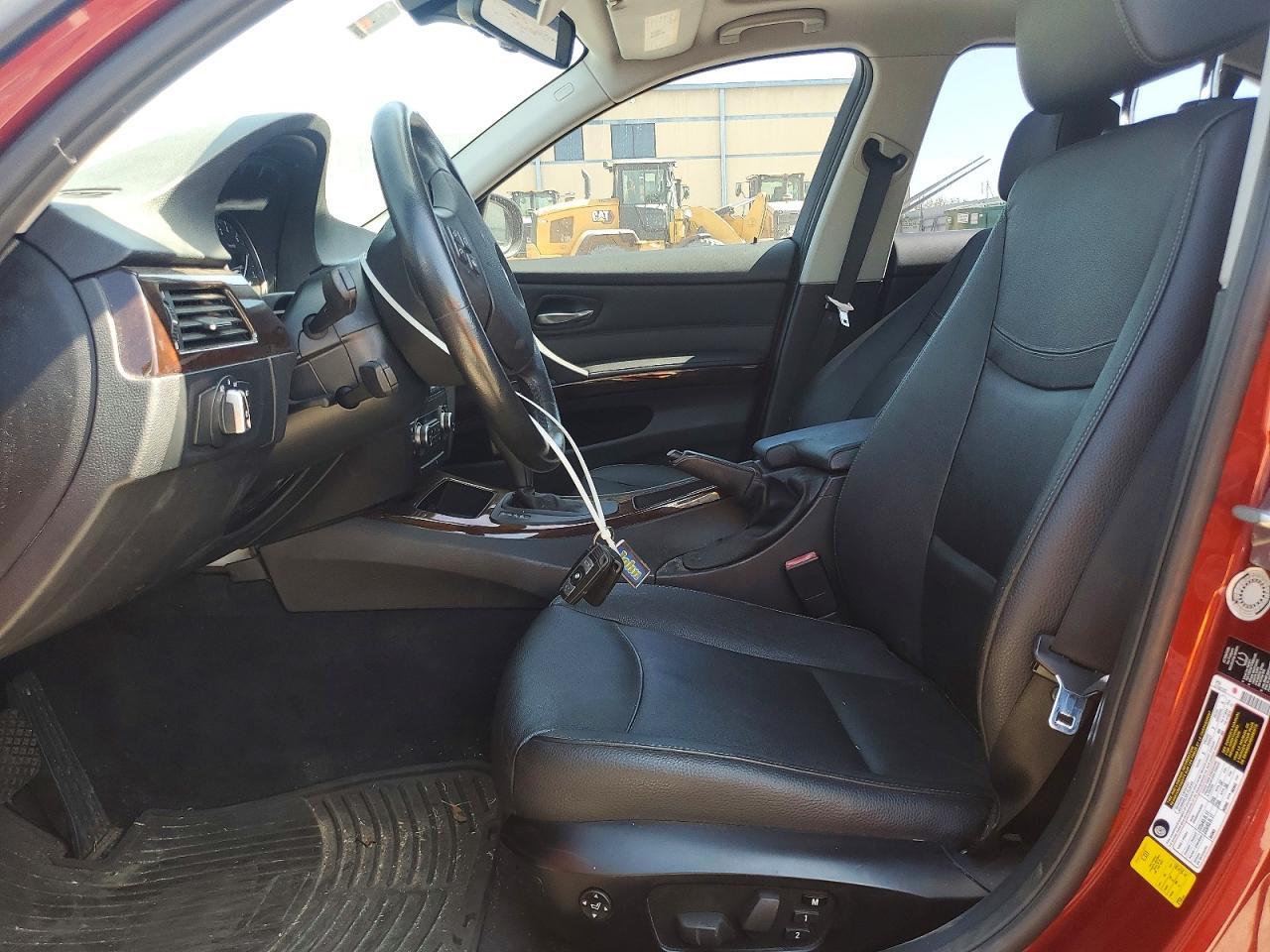 2011 BMW 3 SERIES