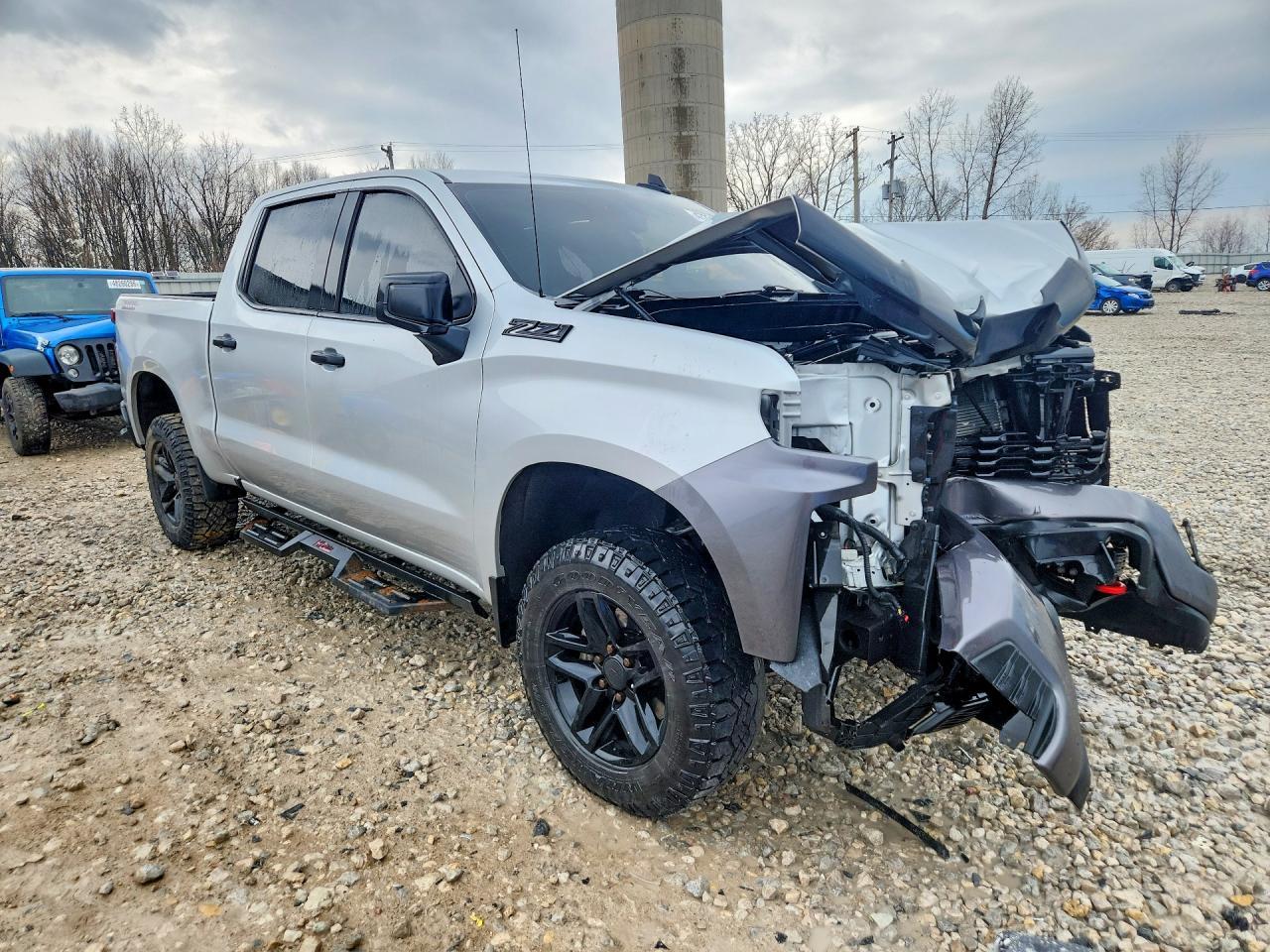 2021 CHEVROLET Silverado