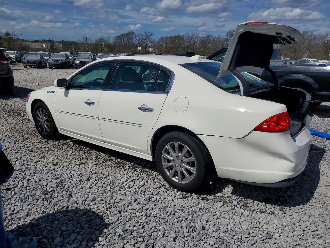 2010 BUICK Lucerne