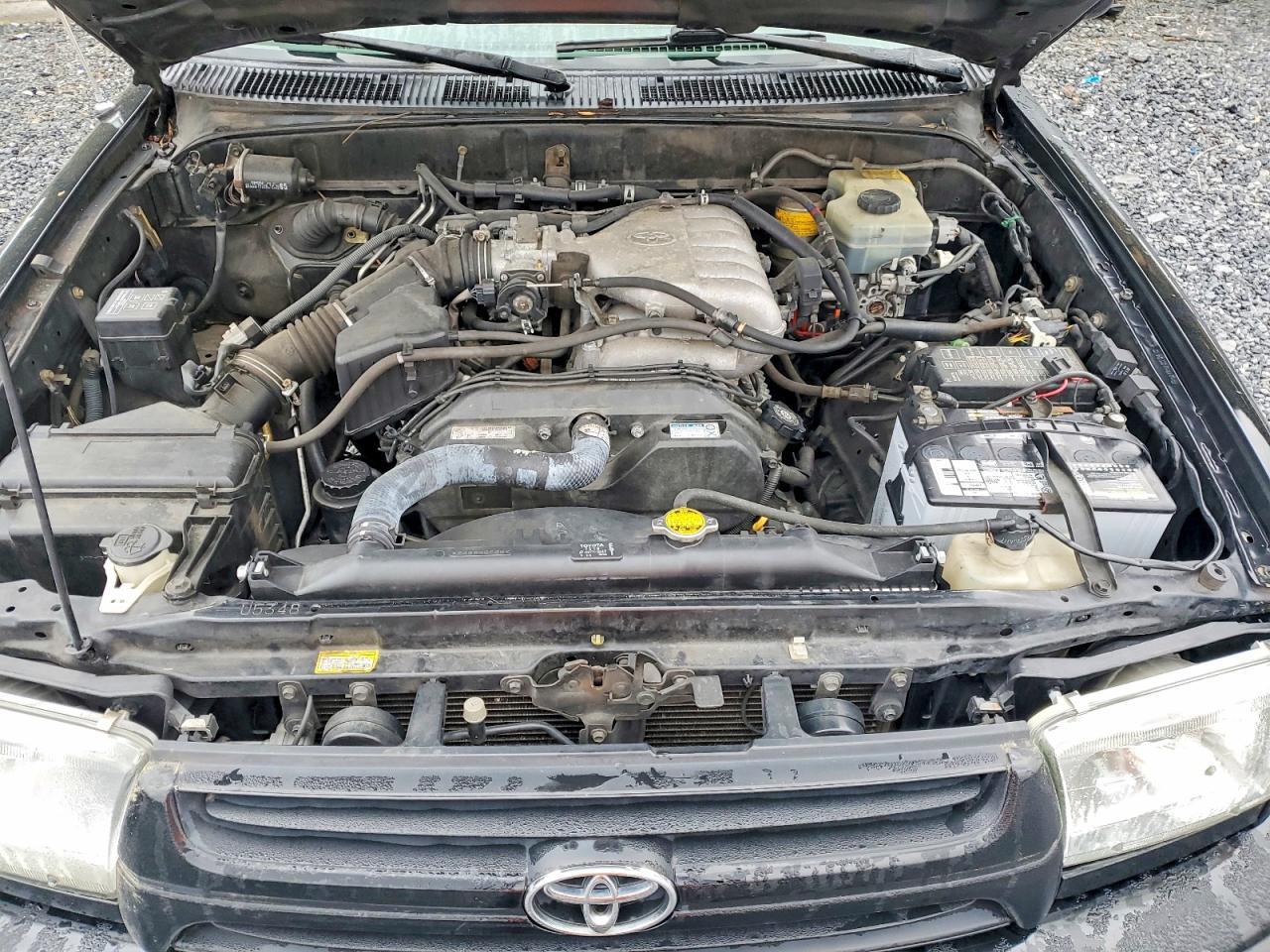 2001 TOYOTA 4Runner