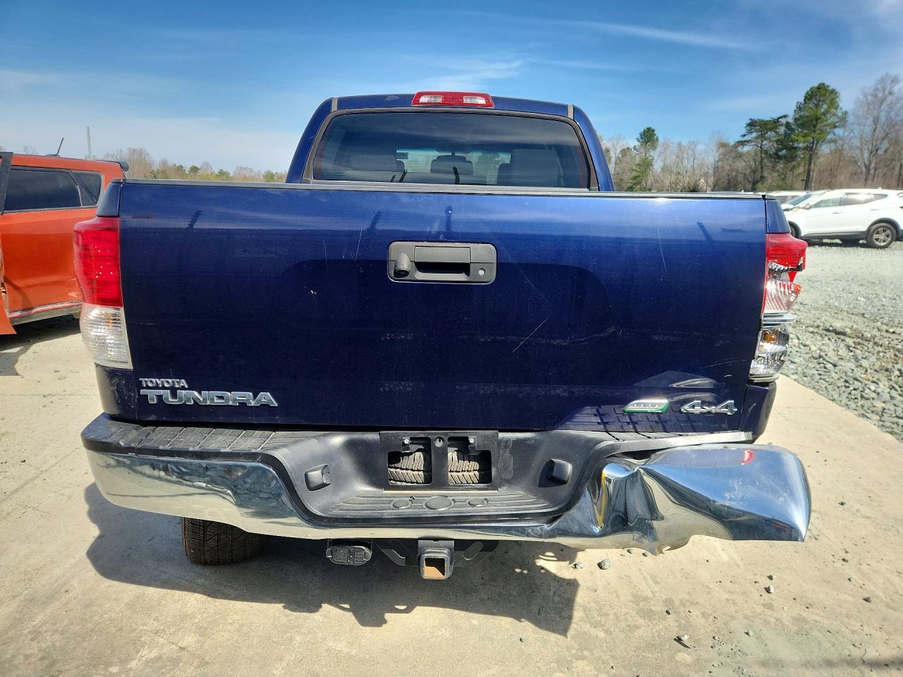 2012 TOYOTA TUNDRA