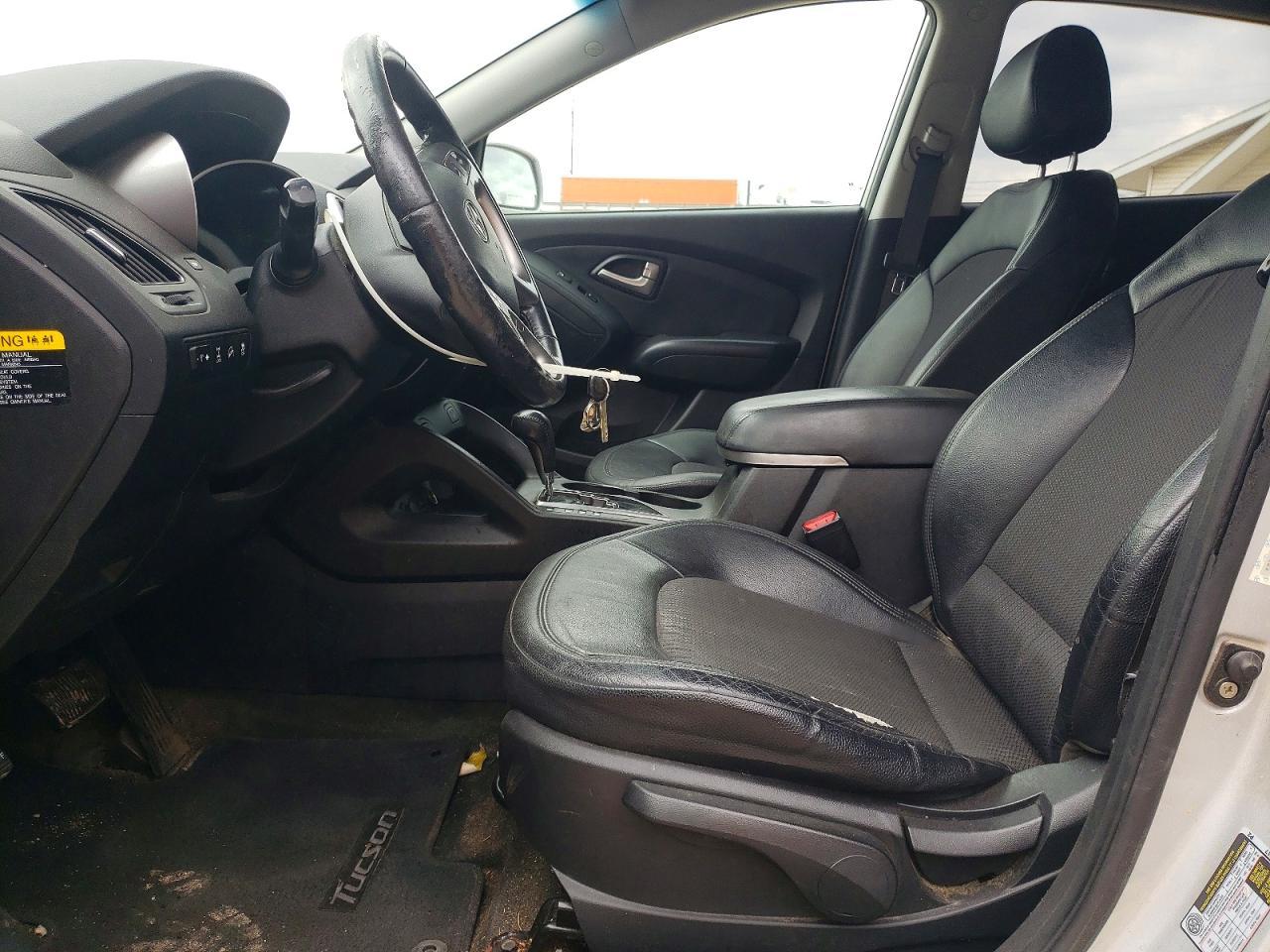 2012 HYUNDAI TUCSON