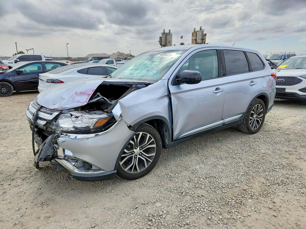 2016 MITSUBISHI outlander
