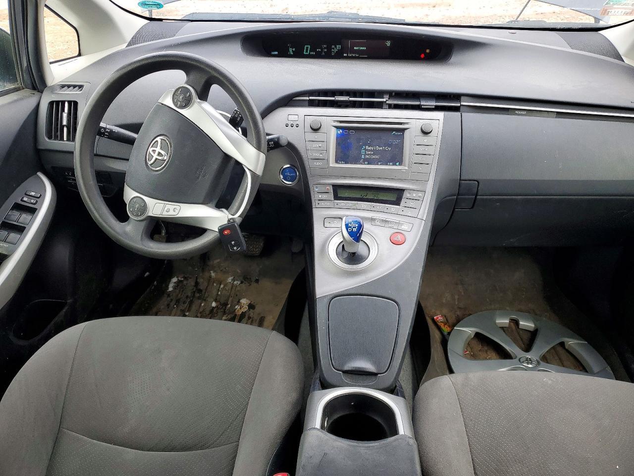 2012 TOYOTA PRIUS