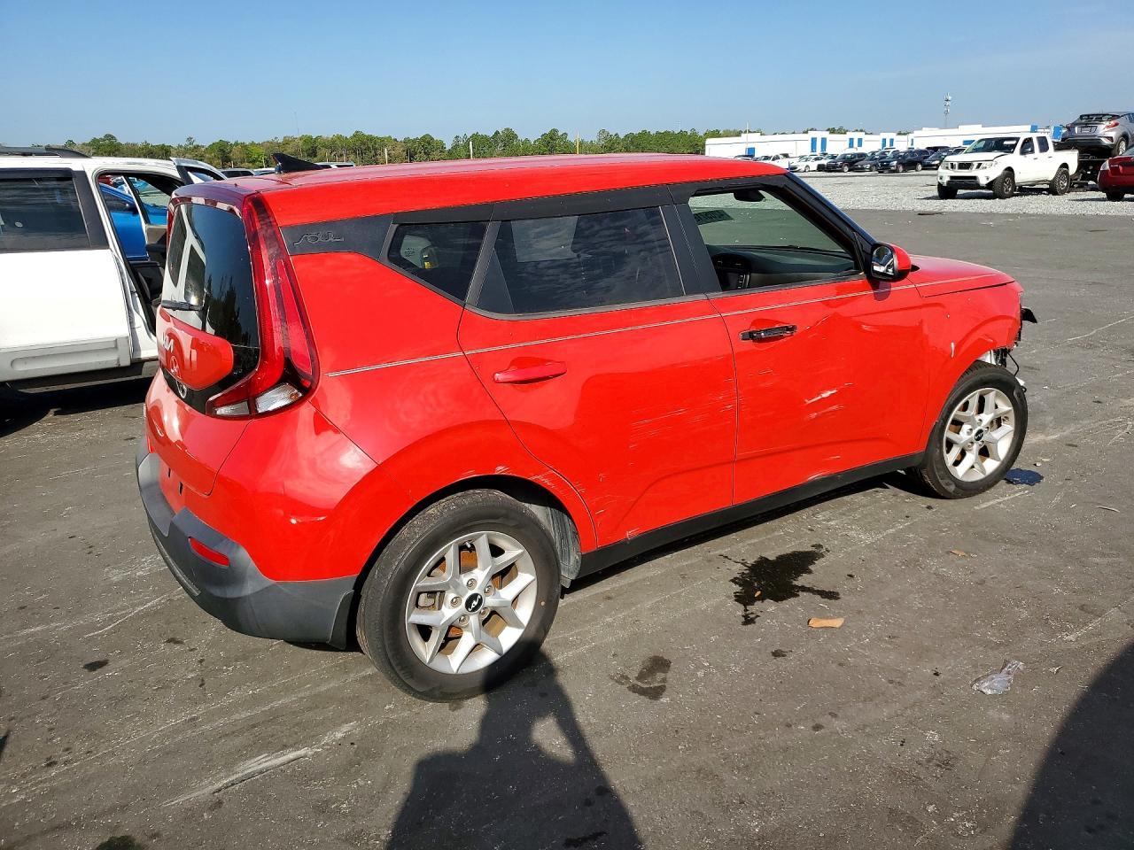 2022 KIA SOUL