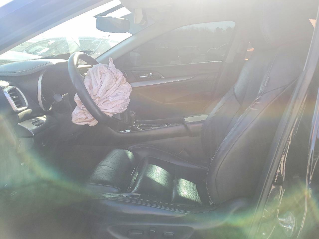 2016 NISSAN Maxima