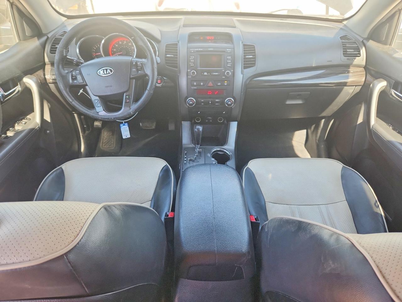 2013 KIA SORENTO