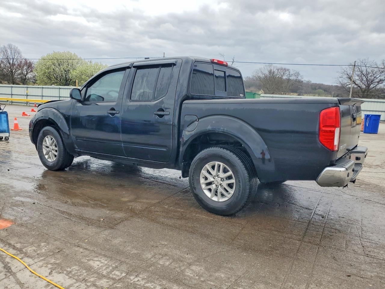 2016 NISSAN Frontier