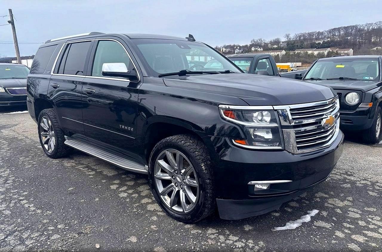 2016 CHEVROLET Tahoe