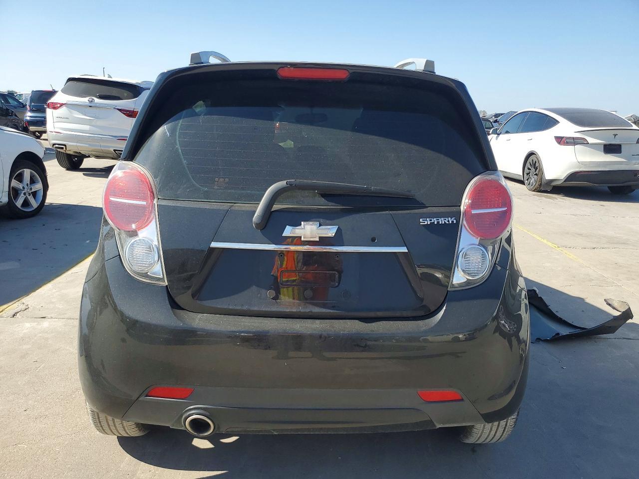 2014 CHEVROLET Spark