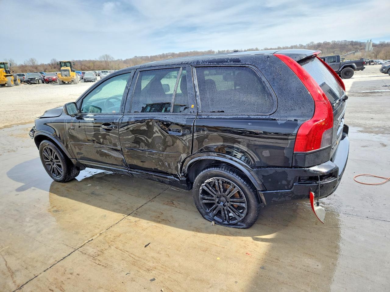 2014 VOLVO XC90